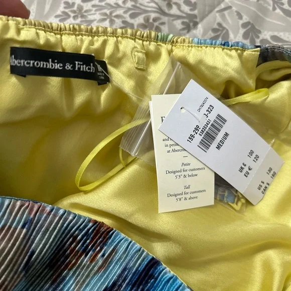 Abercrombie & Fitch Yellow Pleated Strapless Cocktail Dress - Picture 3 of 8